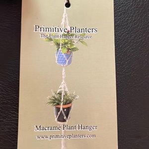 Macrame double plant hanger